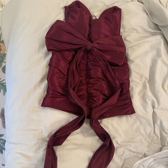 Oh Polly - Woven Taffeta Strapless Mini Dress in Wine - Size 4 - Picture 7 of 9